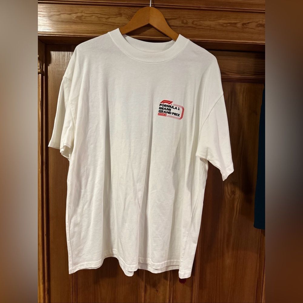 Fórmula 1 Miami Grand Prix 2023 T shirt sz large by PacSun